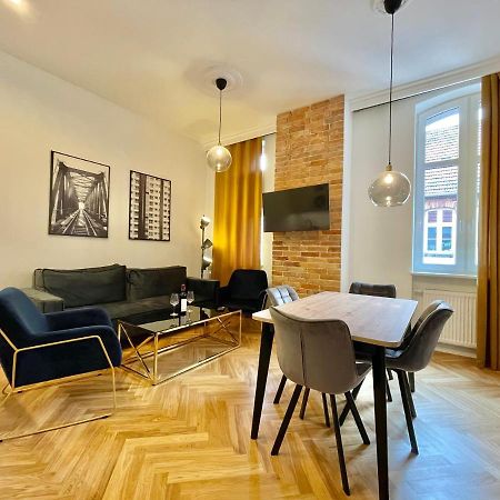 Chili Apartment Torun Exterior photo